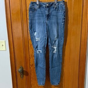 Maurices High-rise Ripped Ankle Jeans in Blue